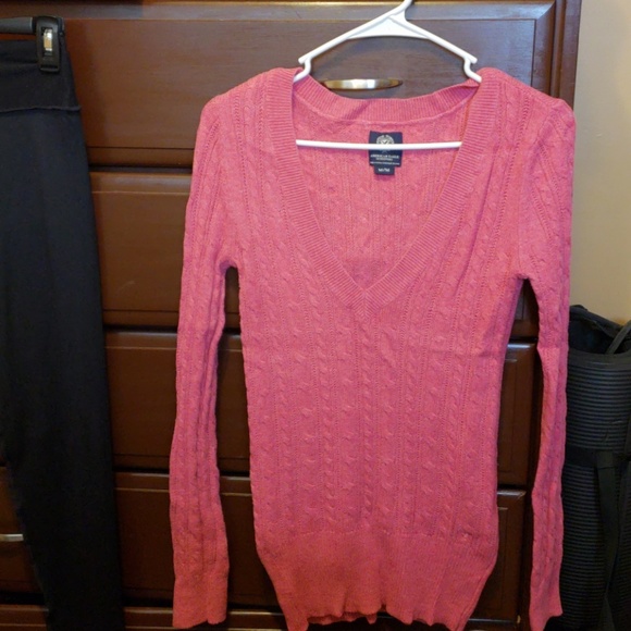 Sweater - Picture 1 of 1